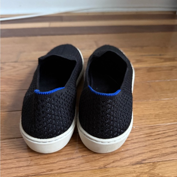 Rothy’s original slip in sneaker Black Honeycomb - Picture 2 of 3